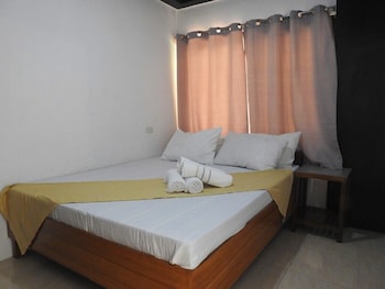 jalyns resort and restaurant