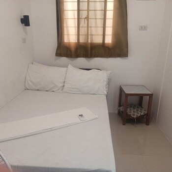 jalyns resort and restaurant