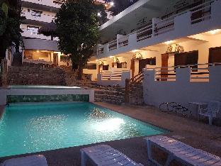 jalyns resort and restaurant