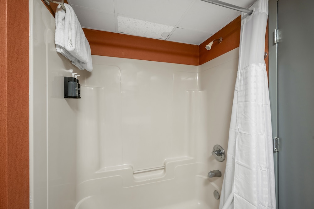 hotel monte carlo ocean city