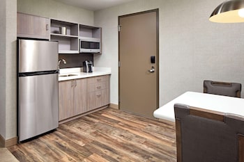 cambria hotel and suites anaheim resort area