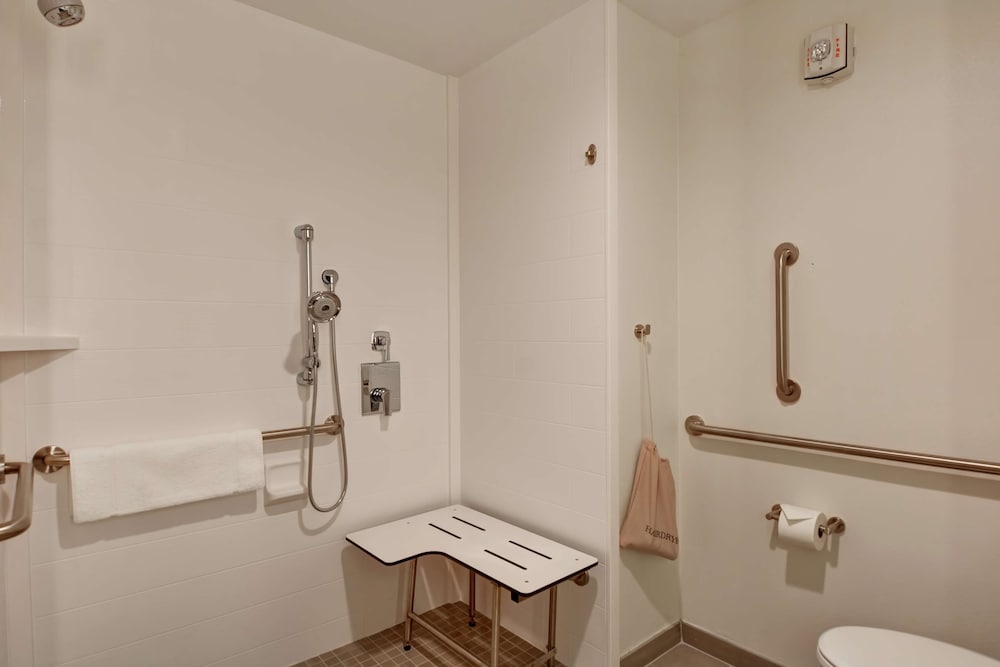 hilton garden inn biloxi