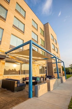 tru by hilton allen dallas