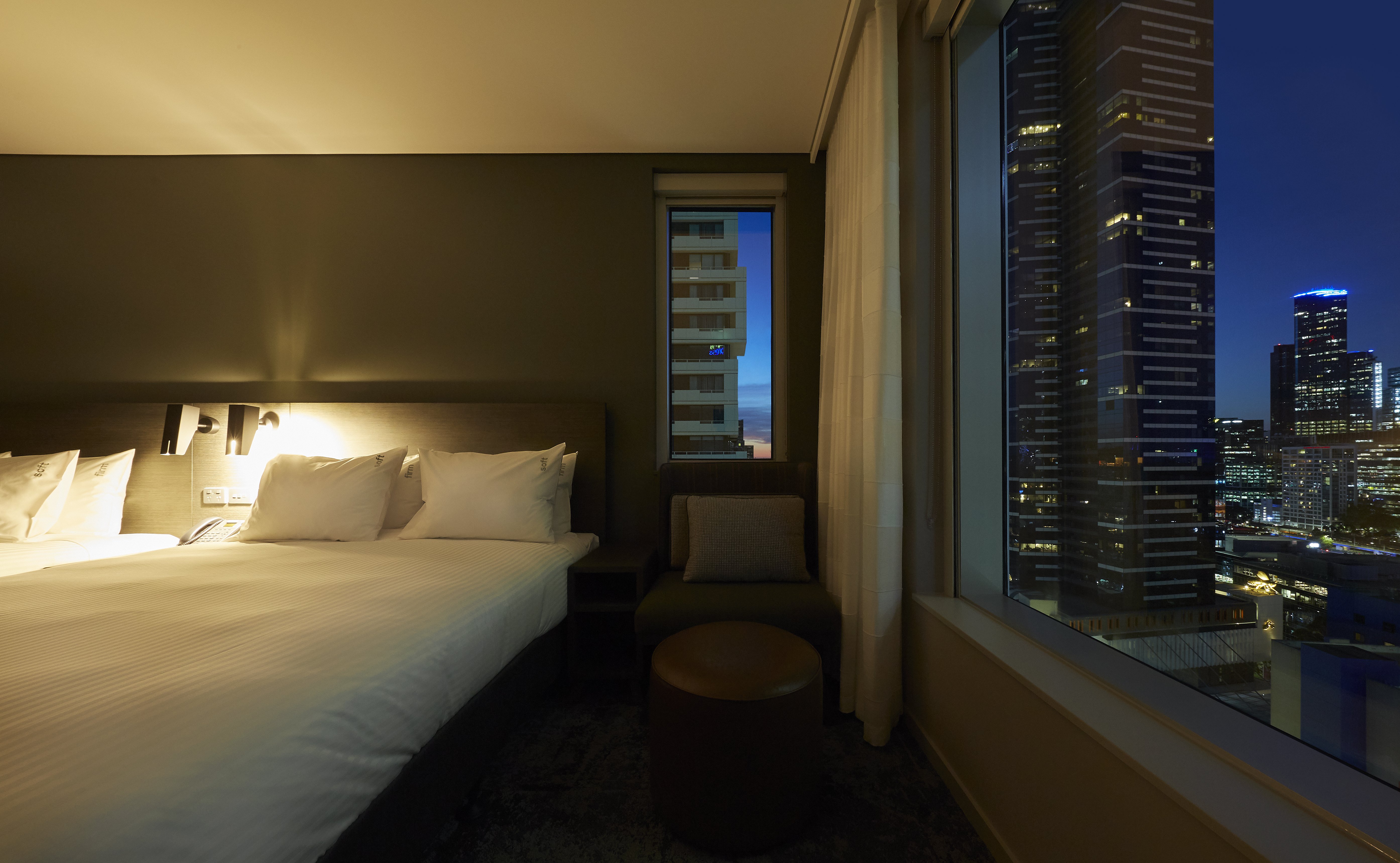 holiday inn express melbourne southbank an ihg hotel