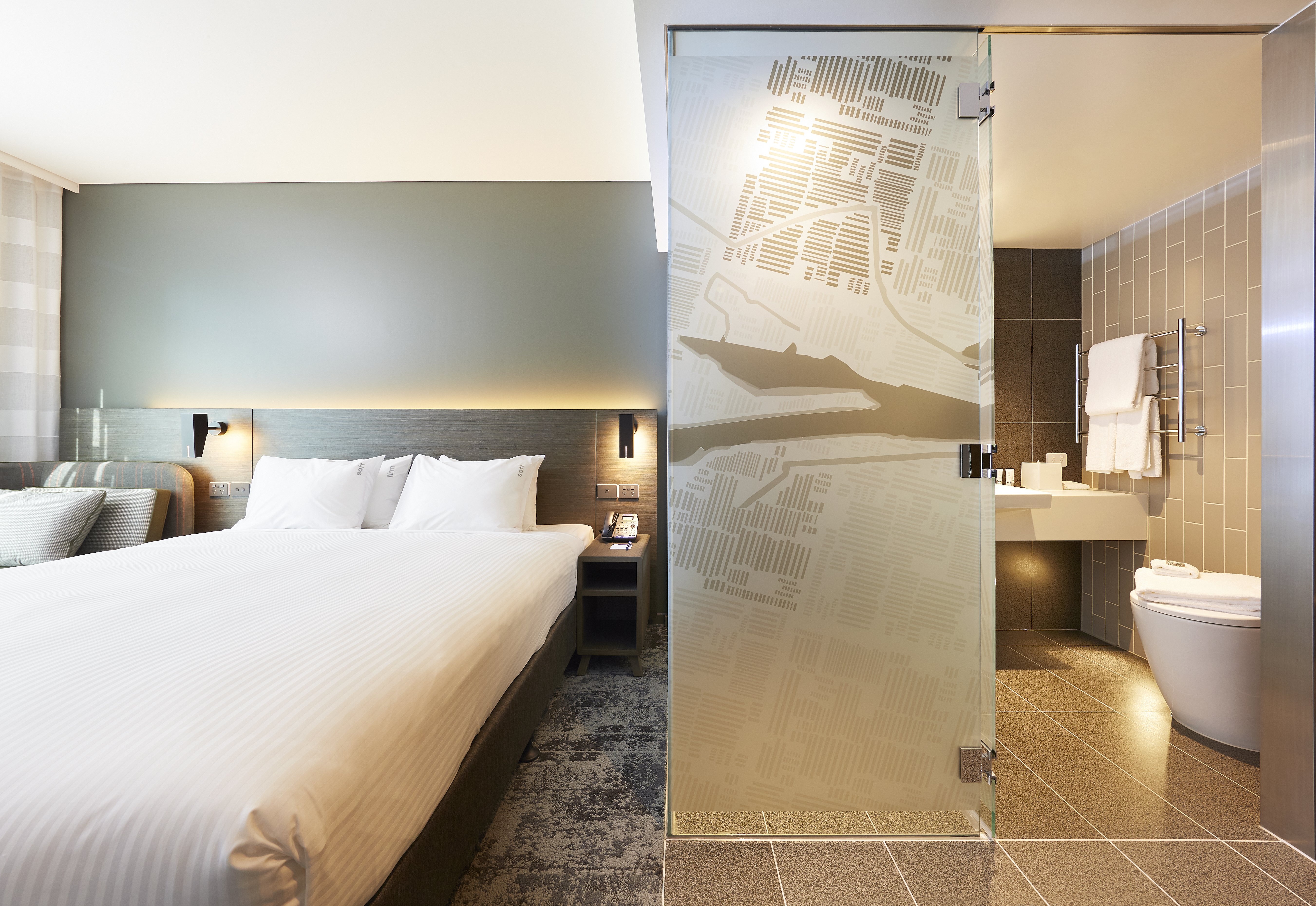 holiday inn express melbourne southbank an ihg hotel
