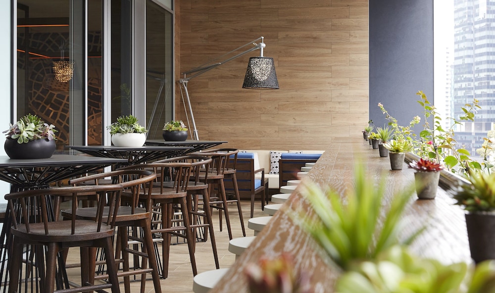 holiday inn express melbourne southbank an ihg hotel