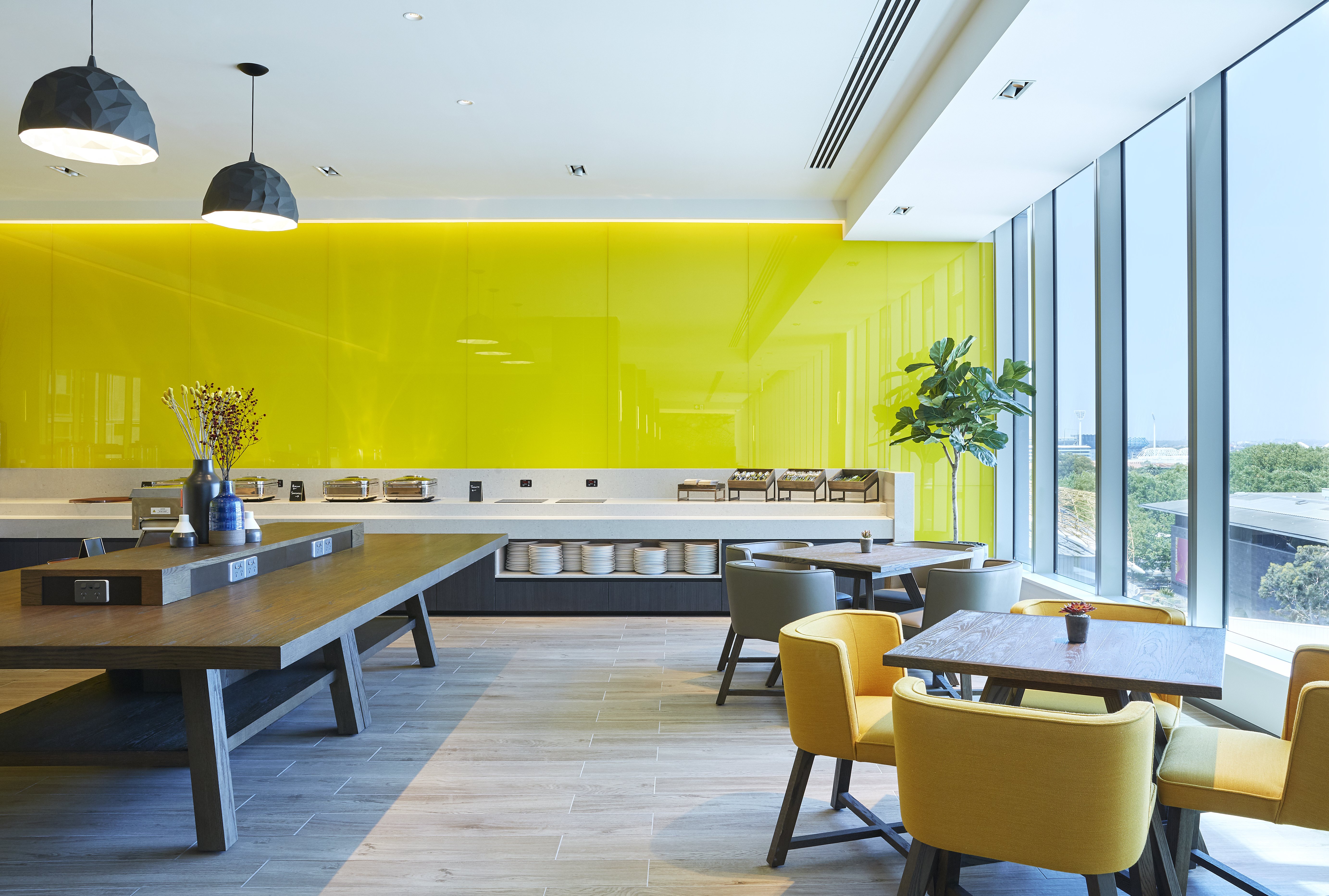 holiday inn express melbourne southbank an ihg hotel