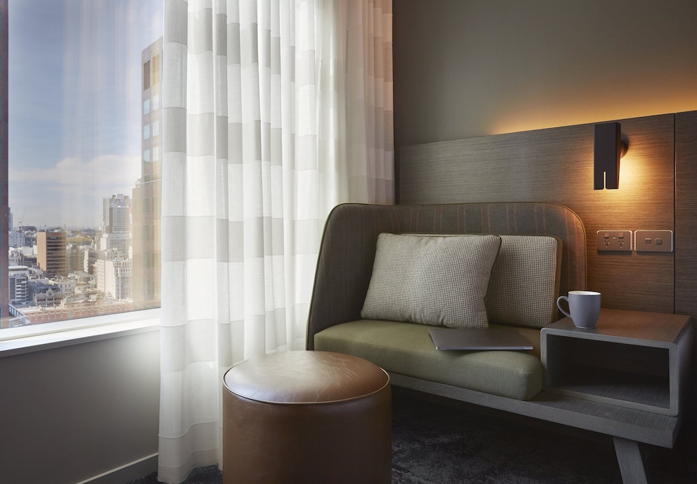 holiday inn express melbourne southbank an ihg hotel