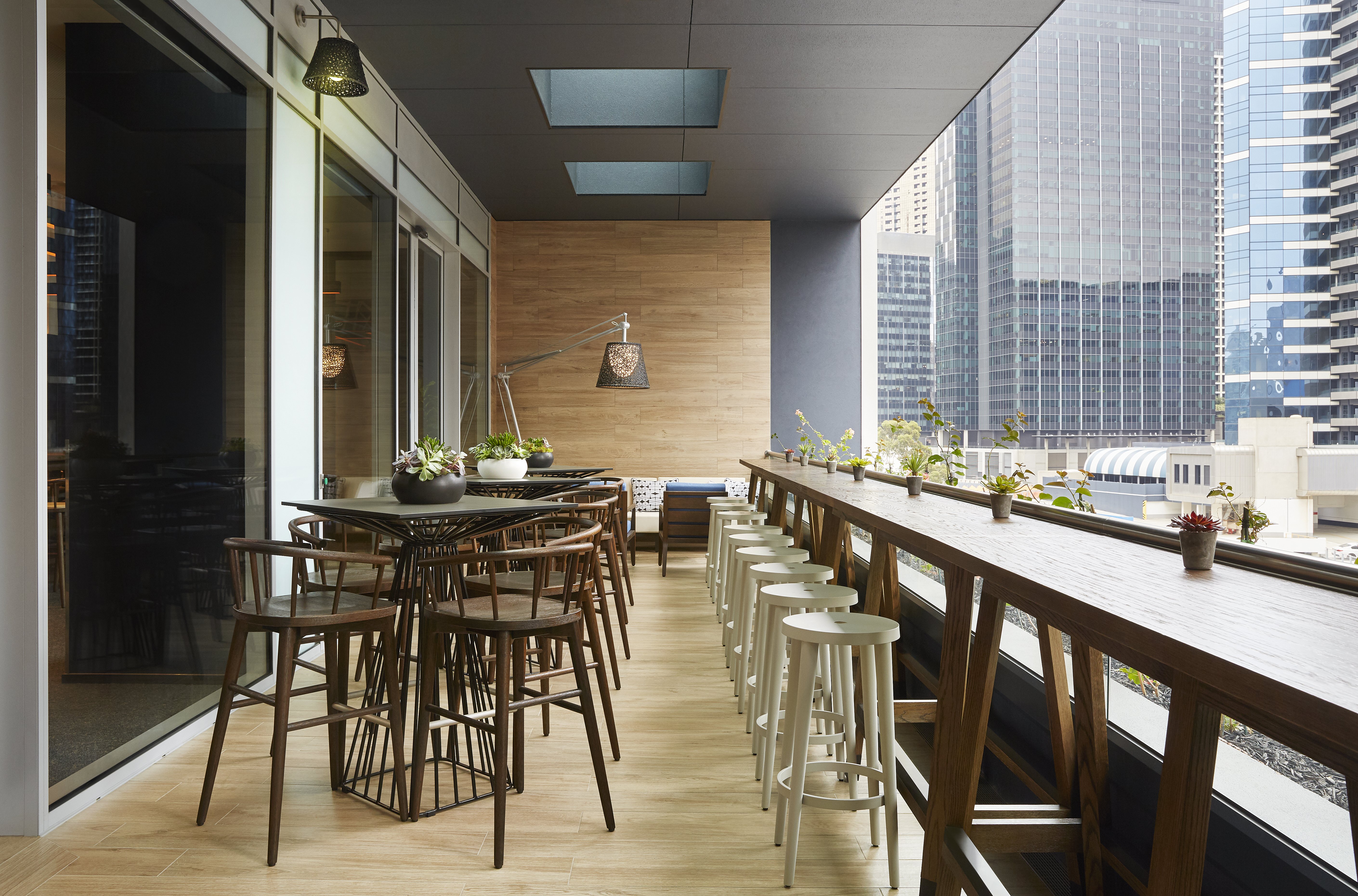 holiday inn express melbourne southbank an ihg hotel