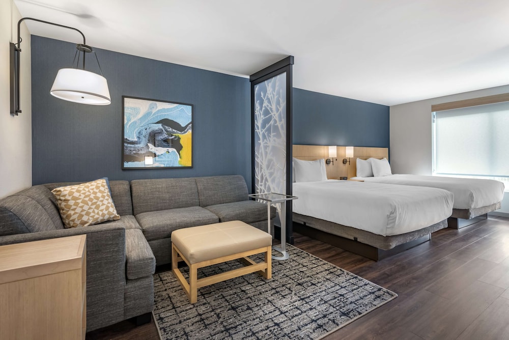 hyatt place indianapolis carmel