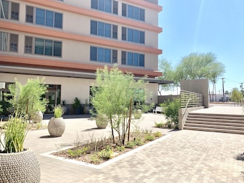 element scottsdale at skysong