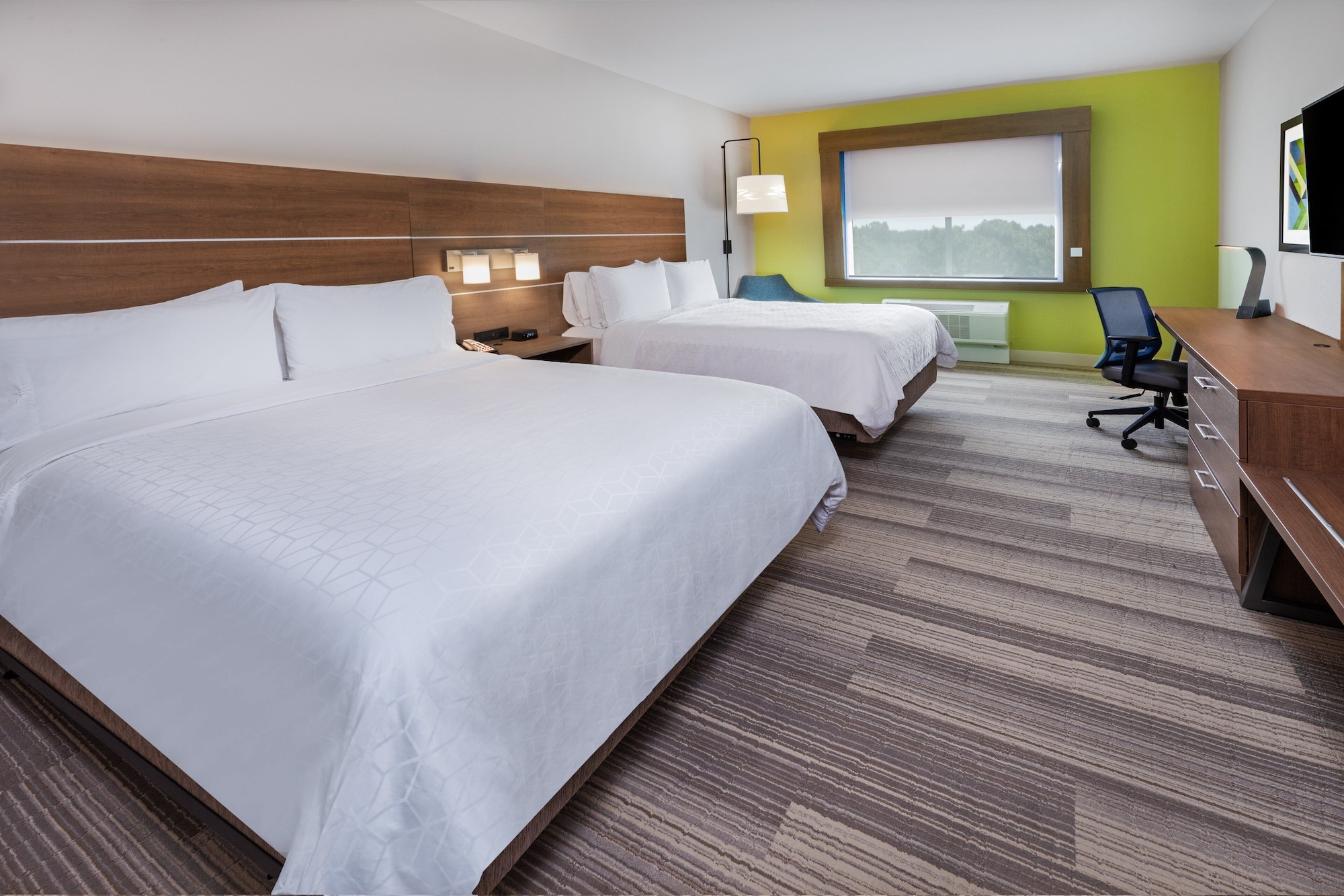 holiday inn express and suites denton sanger