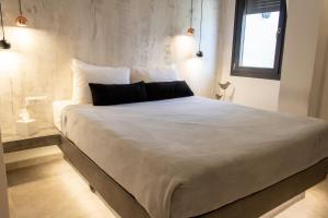 george and joanna suites