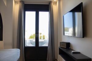george and joanna suites