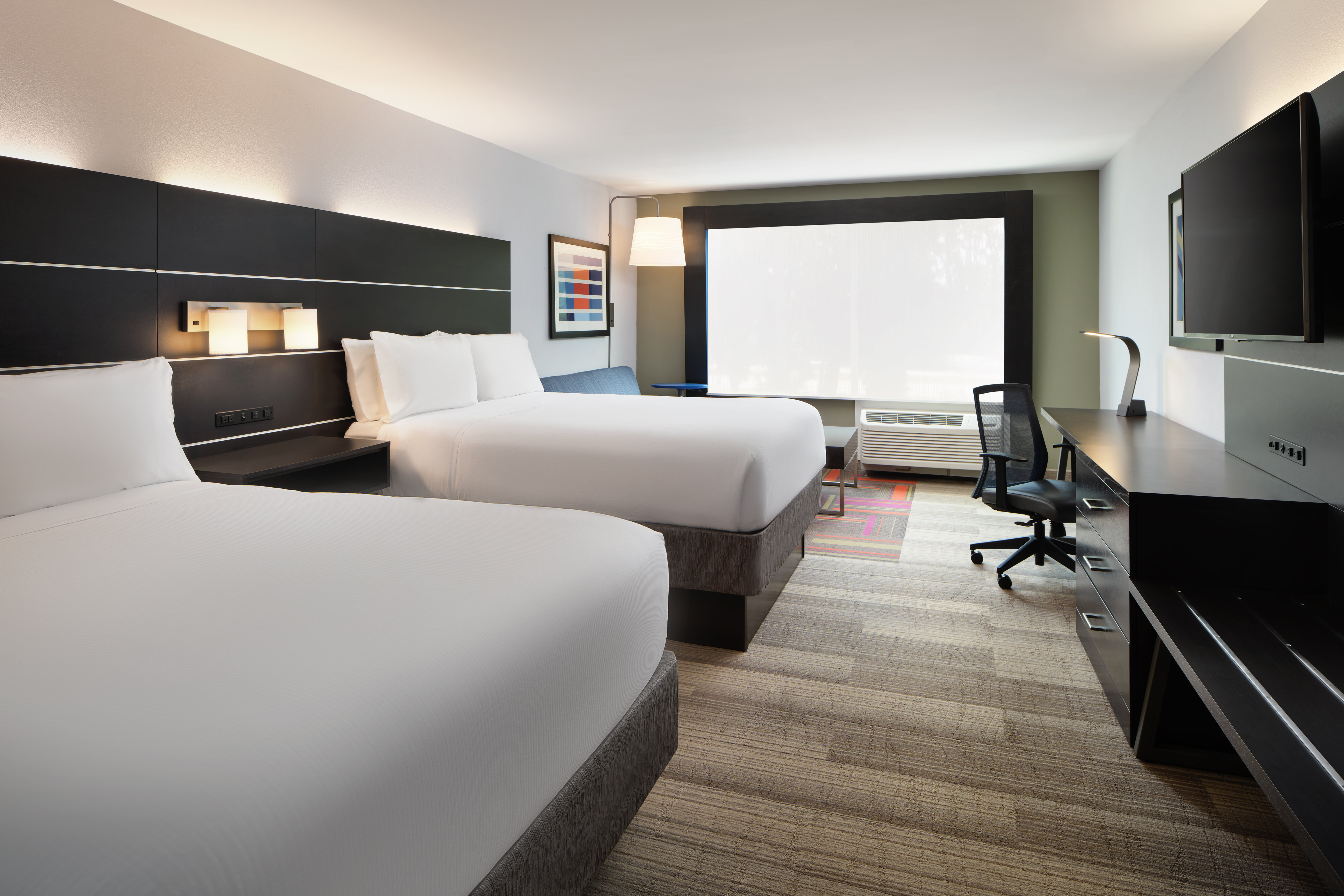 holiday inn express and suites brunswick an ihg hotel