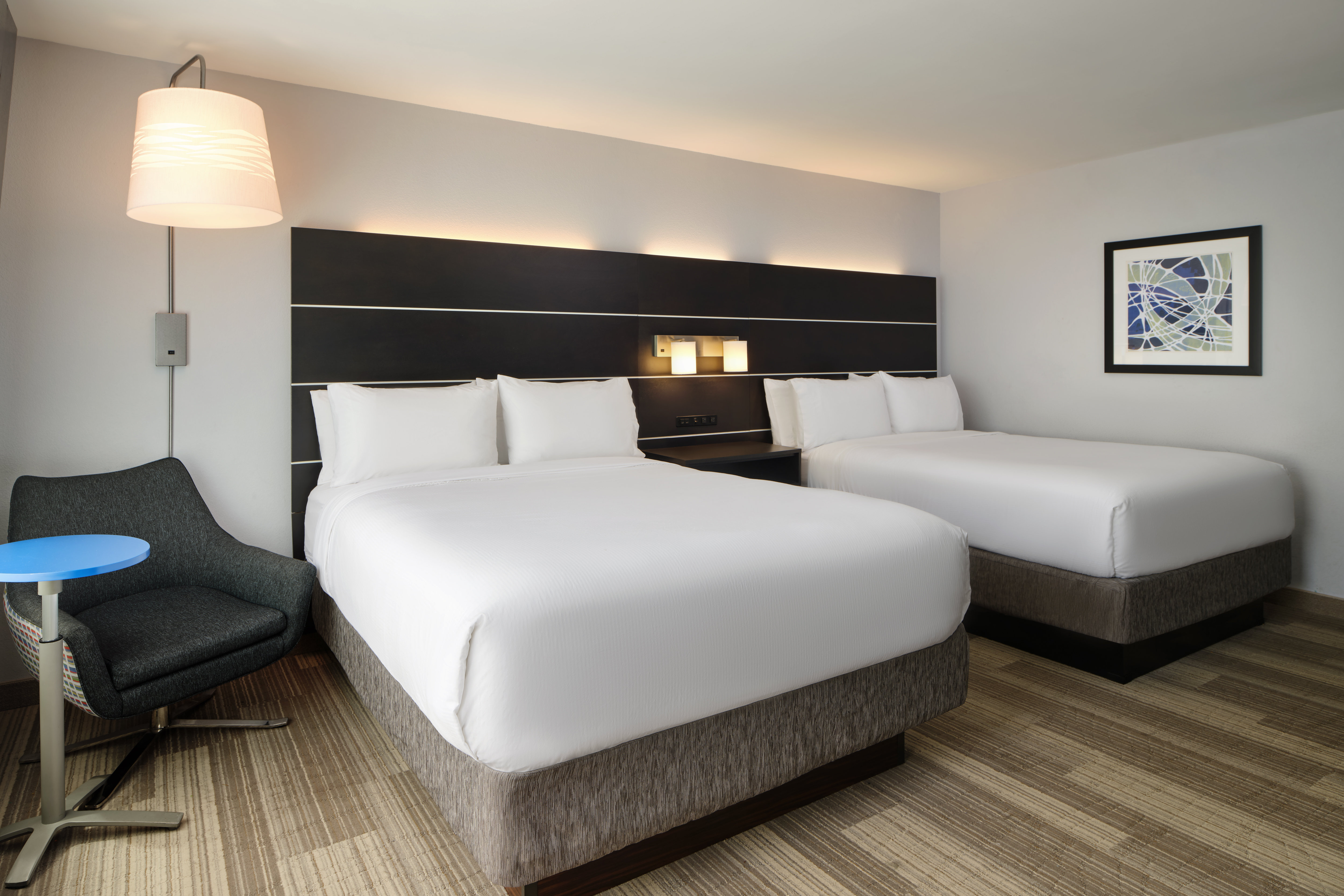 holiday inn express and suites brunswick an ihg hotel
