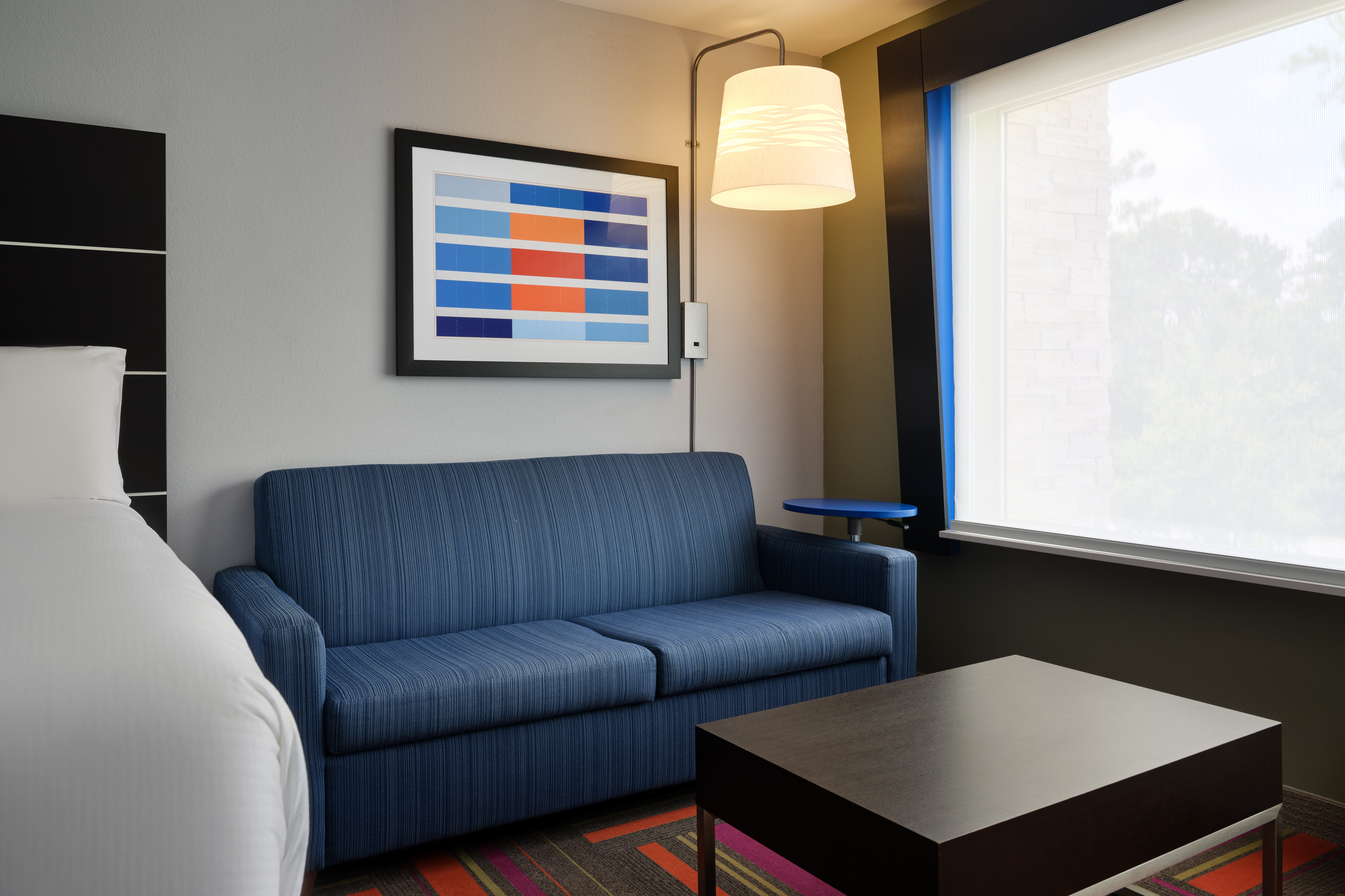 holiday inn express and suites brunswick an ihg hotel