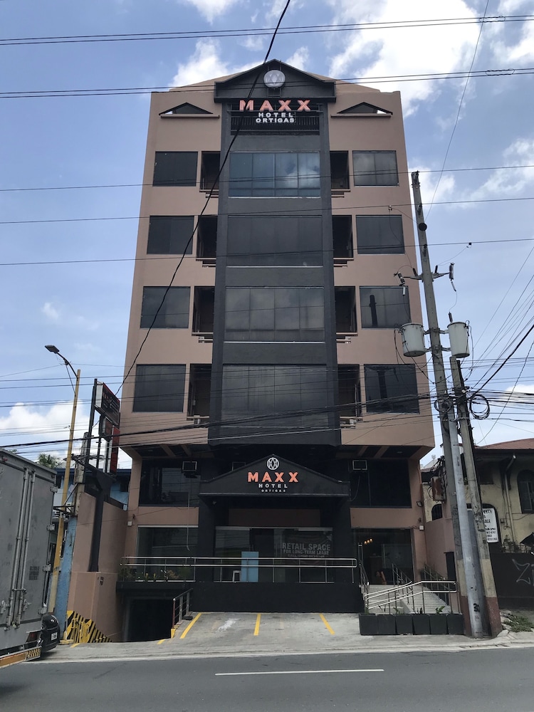 maxx hotel ortigas