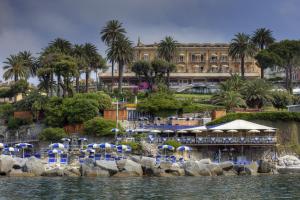 Hotel Continental,Liguria>>Genoa,4 star