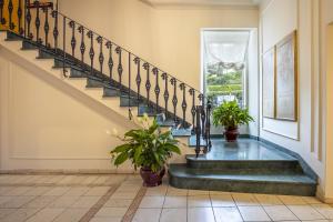 Hotel Continental,Liguria>>Genoa,4 star