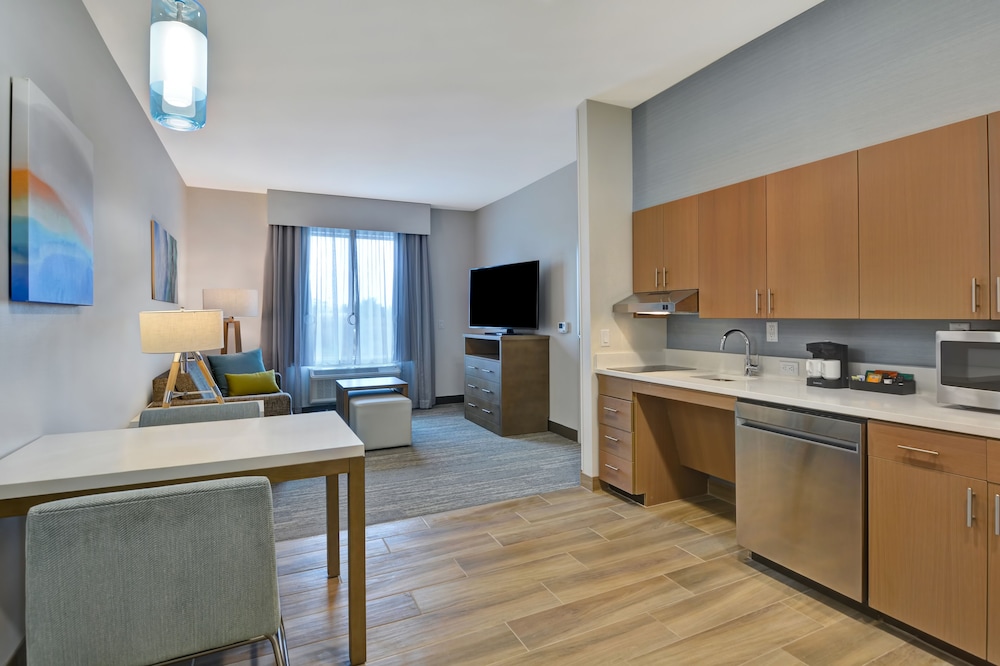 Homewood Suites By Hilton Chula Vista-Eastlake,Chula Vista>>Carlton Hills,3 star