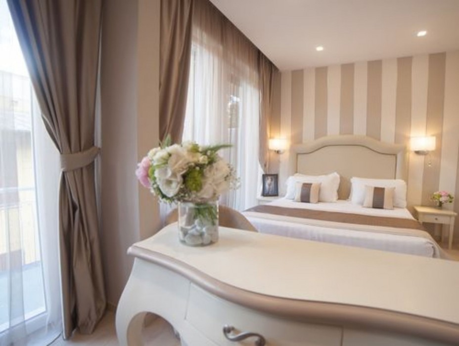 Hotel Tigullio Et De Milan,Liguria>>Genoa,3 star