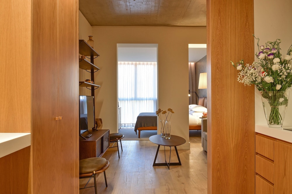 my story apartments porto santa catarina