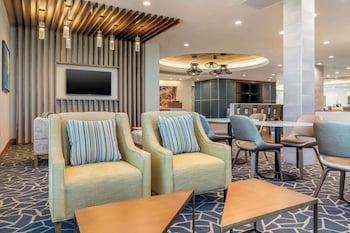 cambria hotel davenport quad cities