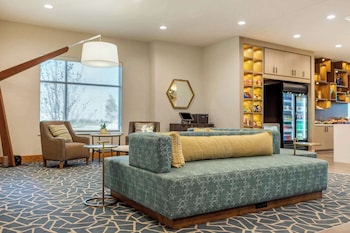 cambria hotel davenport quad cities