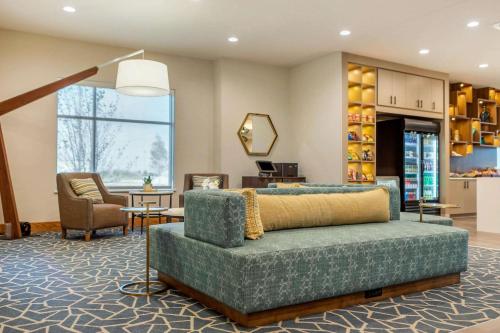cambria hotel davenport quad cities
