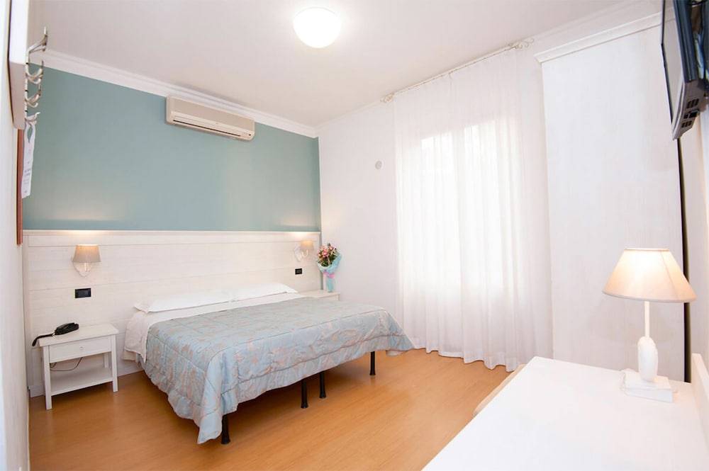 hotel la camogliese