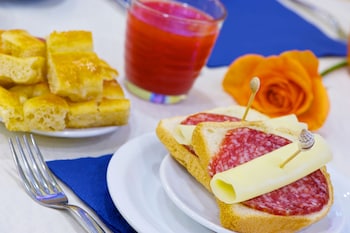 Hotel La Camogliese,Genoa>>Camogli,3 star