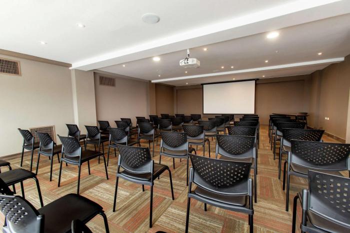 hampton by hilton lima san isidro
