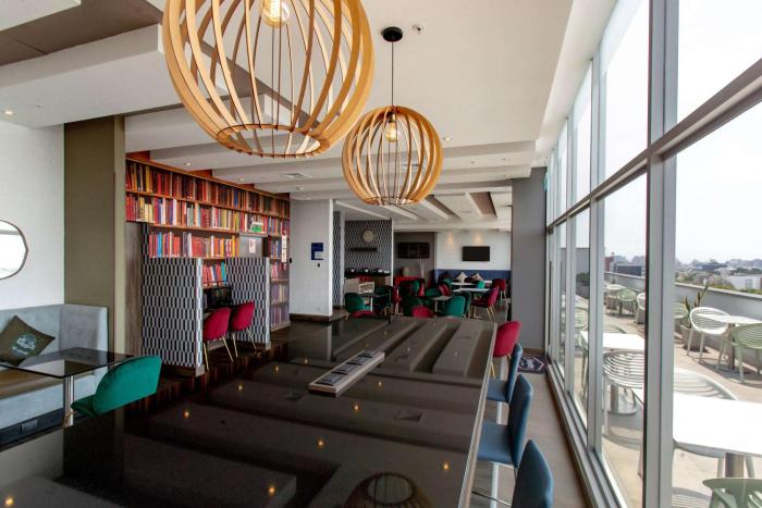 hampton by hilton lima san isidro