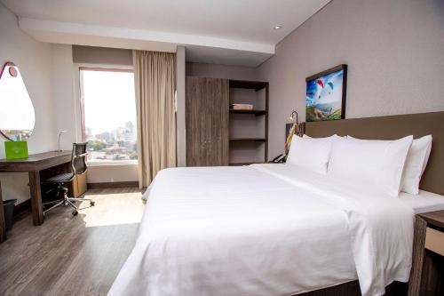 hampton by hilton lima san isidro