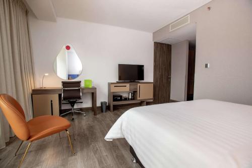 hampton by hilton lima san isidro