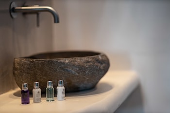 sandaya luxury suites