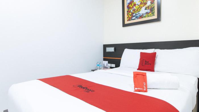 reddoorz plus evangelista street makati