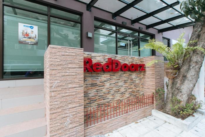 reddoorz plus evangelista street makati