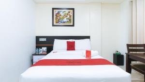 reddoorz plus evangelista street makati