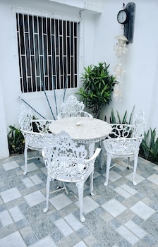 zen rooms mjd puerto galera
