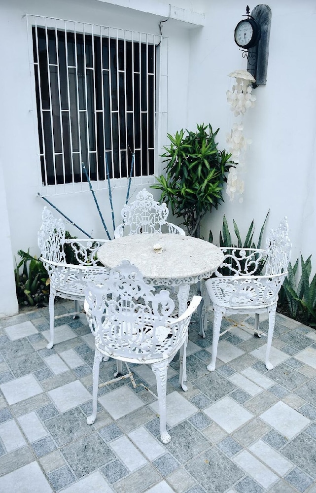 zen rooms mjd puerto galera