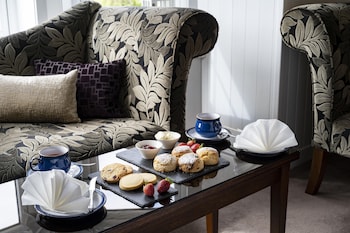 Toravaig House Hotel,On A Lake,4 star