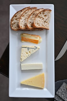 Toravaig House Hotel,On A Lake,4 star