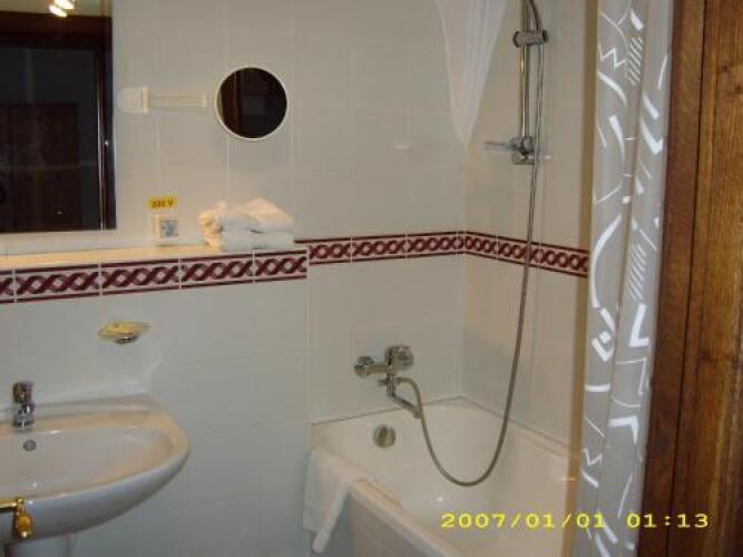 casa cu cerb