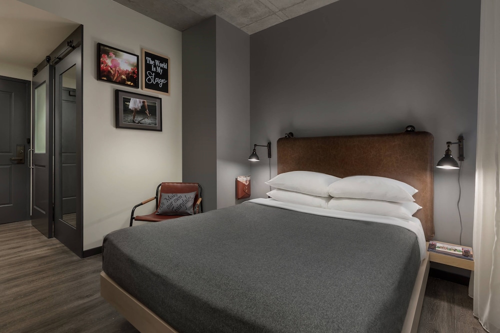 moxy boston downtown