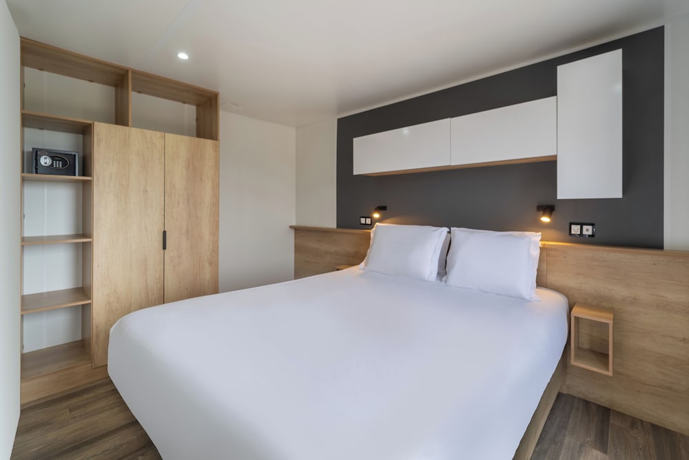 ohai nazare outdoor resort