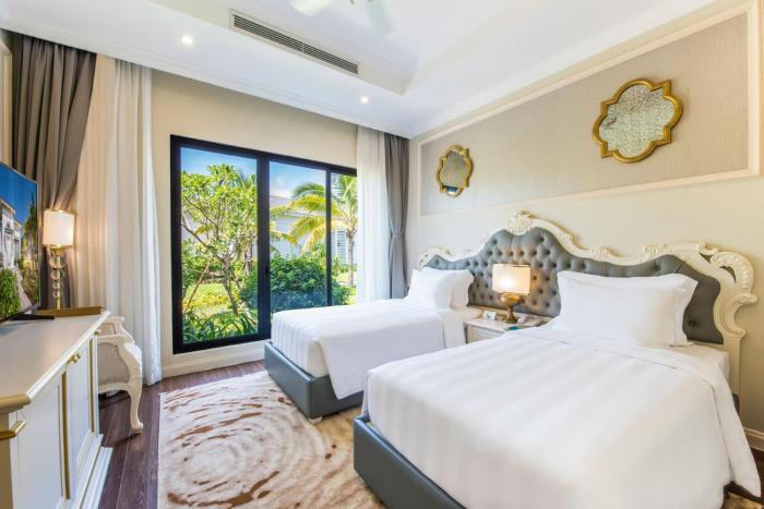 melia vinpearl cua hoi beach resort