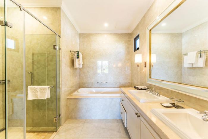 melia vinpearl cua hoi beach resort