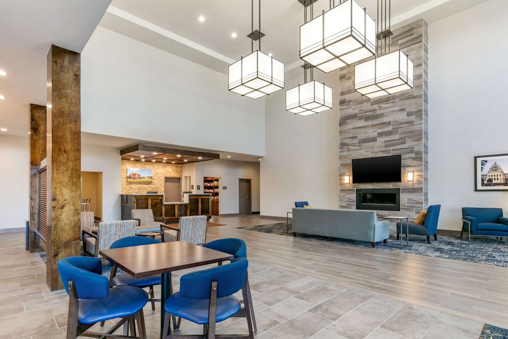 comfort suites